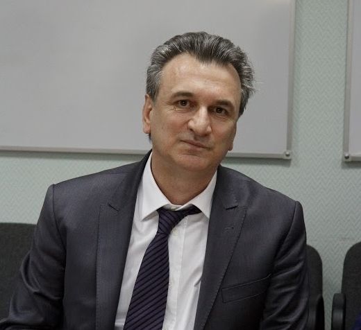 Сулейманов