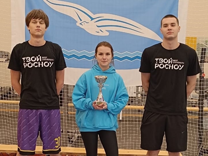 photo_5256237176951869038_y