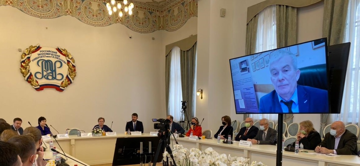 Зеседание комиссии по международному сотрудничеству