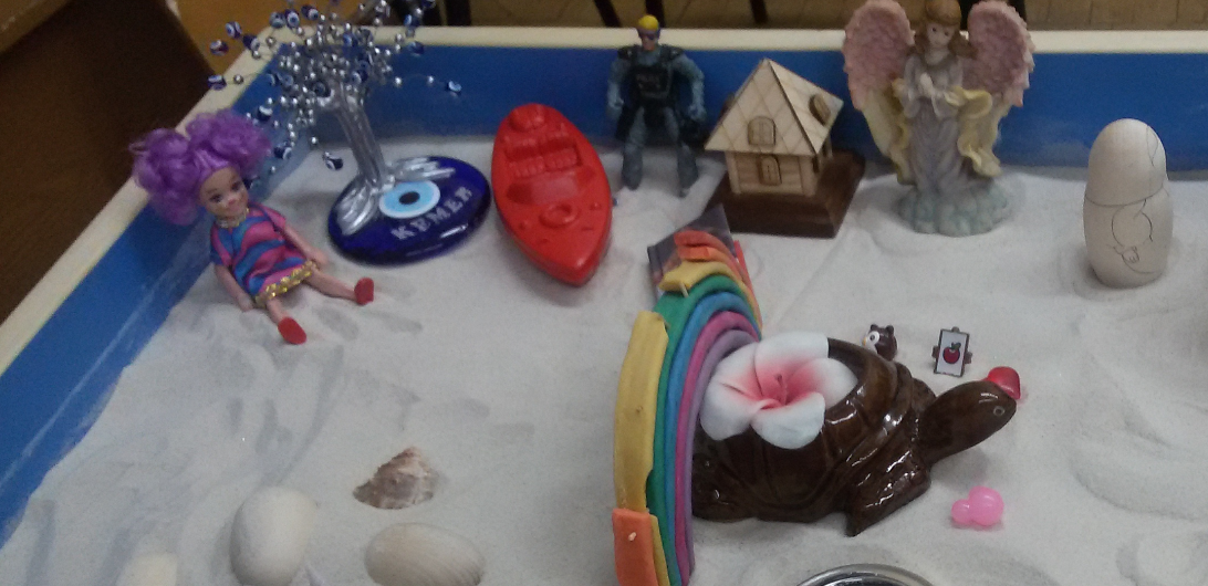 Рисунок 48. В таких композициях присутствуют символы надежды на лучшее будущее, метафоры победы над трудностями, мотивы благополучия и процветания.