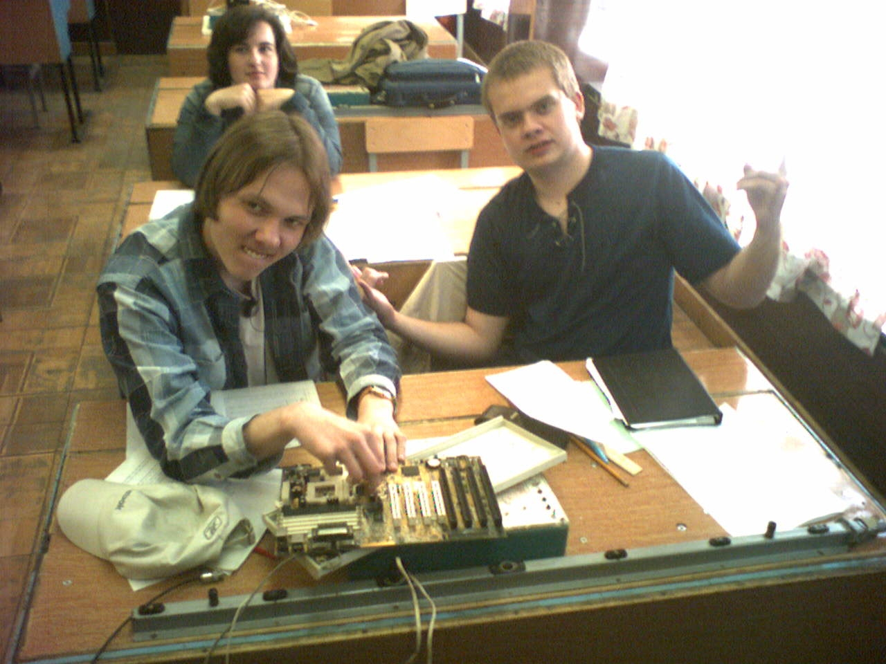 Студенты Б.Л.